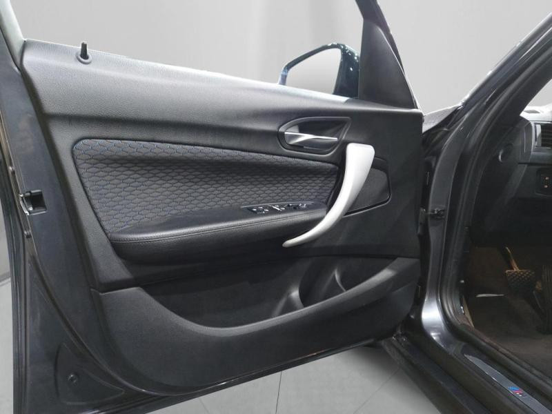 Occasion BMW Série 1 120dA xDrive 190ch M Sport 5p 2017 Mineralgrau 19470 € à Lesménils