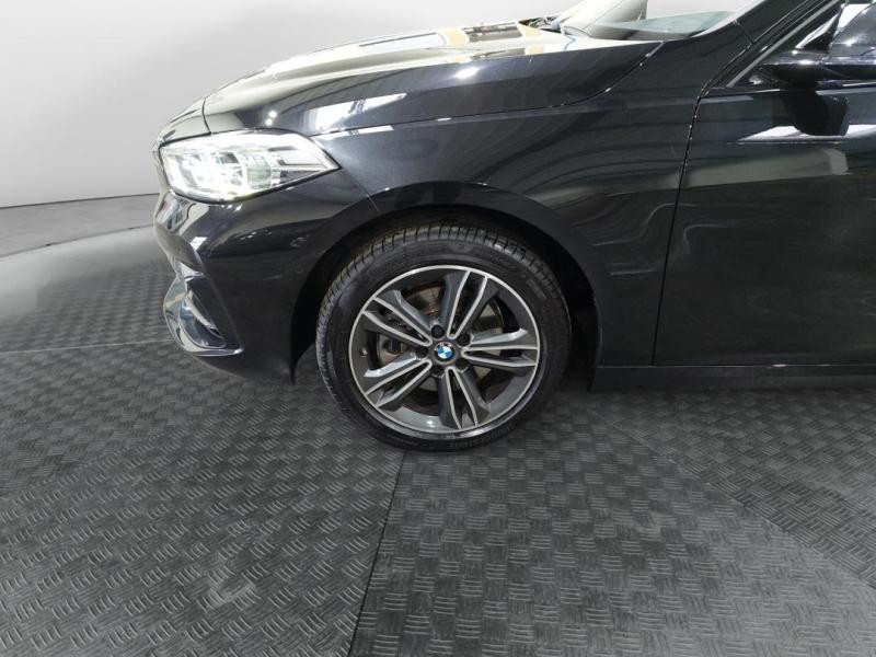 Occasion BMW Série 1 118i 136ch Edition Sport 2020 Saphirschwarz métallisé 18890 € à Lesménils