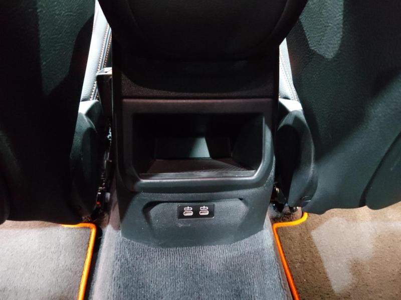 Occasion BMW Série 1 118i 136ch Edition Sport 2020 Saphirschwarz métallisé 18890 € à Lesménils