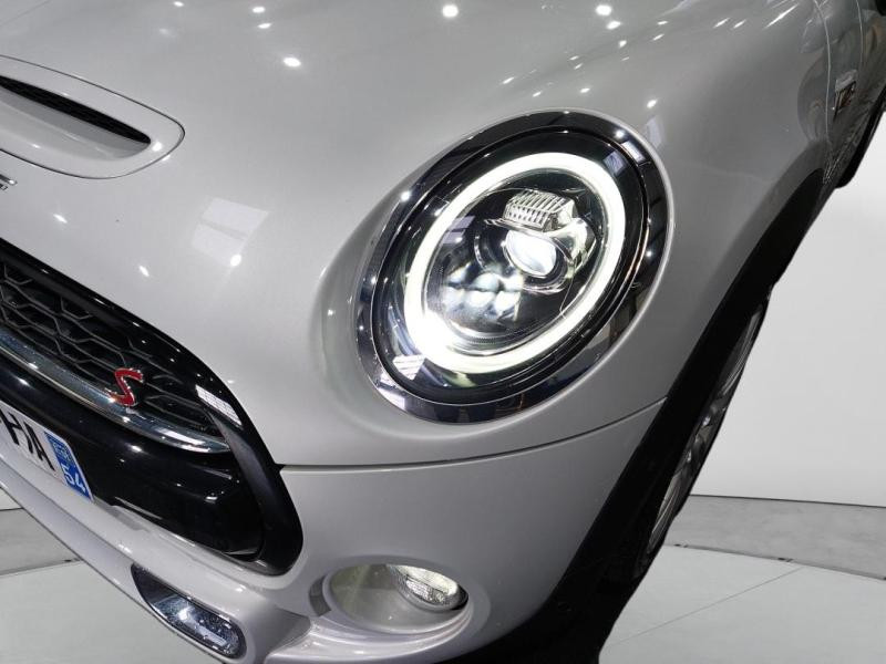 Occasion MINI Cabrio Cooper S 192ch Exquisite BVA7 Euro6d-T 2018 White Silver 18490 € à Lesménils