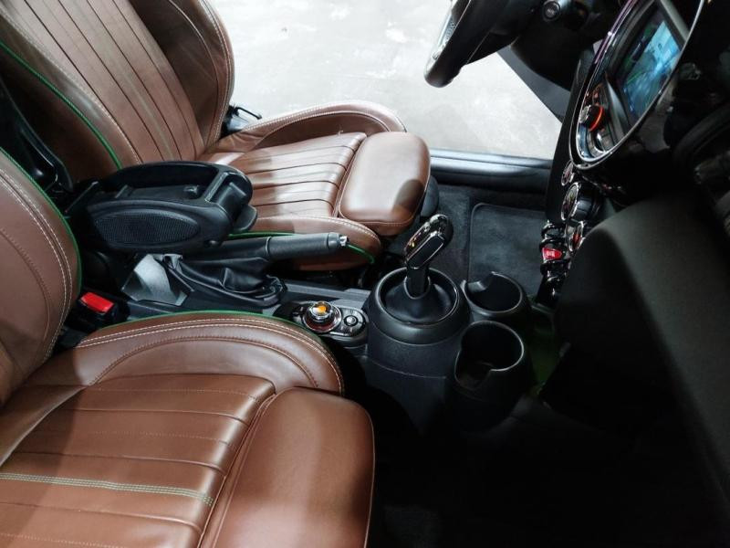 Occasion MINI Mini Cooper 136ch Edition 60 Years BVA7 109g 2020 Noir 18490 € à Lesménils