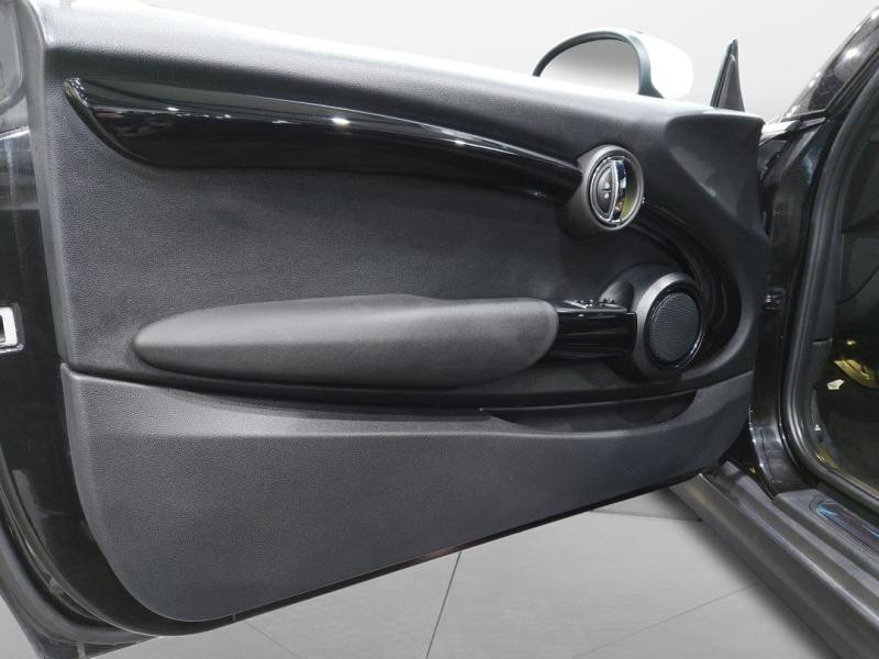 Occasion MINI Mini Cooper 136ch Edition 60 Years BVA7 109g 2020 Noir 18490 € à Lesménils