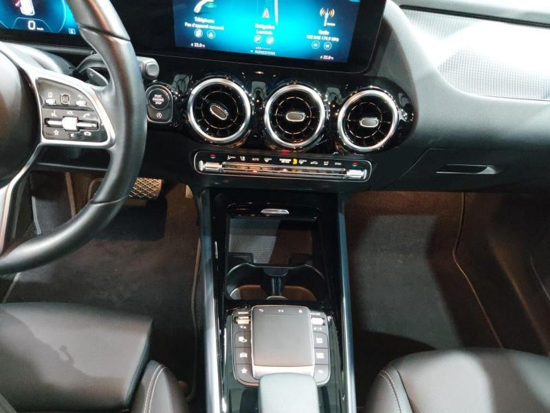 Used MERCEDES-BENZ GLA 200 d 150ch Progressive Line 8G-DCT 2023 Gris montagne métallisé € 34490 in Lesménils