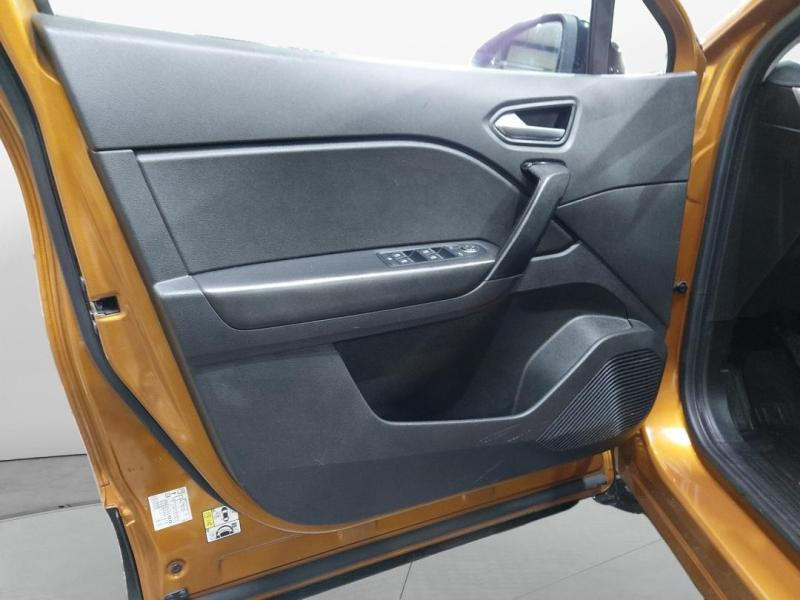 Used RENAULT Captur 1.0 TCe 90ch Zen -21 2021 Orange Atacama € 11990 in Lesménils