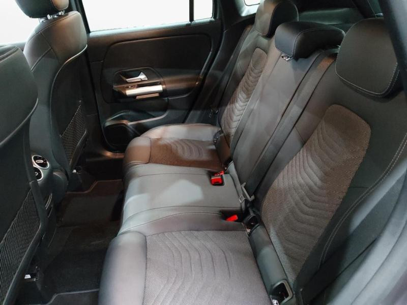 Used MERCEDES-BENZ GLA 200 d 150ch Progressive Line 8G-DCT 2023 Gris montagne métallisé € 34490 in Lesménils