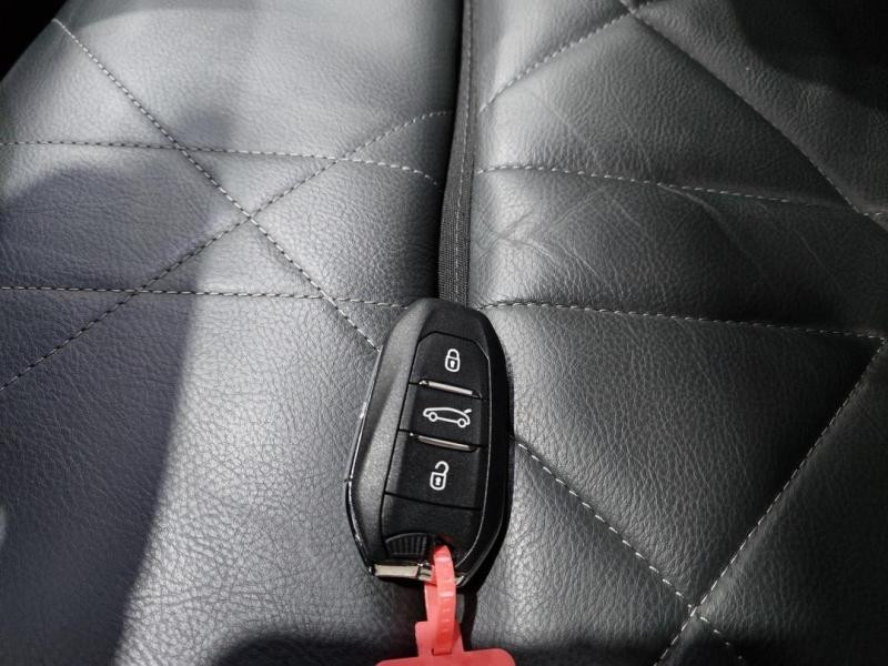 Occasion DS DS 7 Crossback BlueHDi 130ch Rivoli Automatique 2024 Gris Titane (M) 30990 € à Lesménils