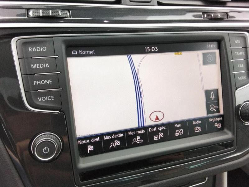 Used VOLKSWAGEN Tiguan 2.0 TDI 190ch Carat 4Motion DSG7 2018 Bleu Atlantique € 24990 in Lesménils