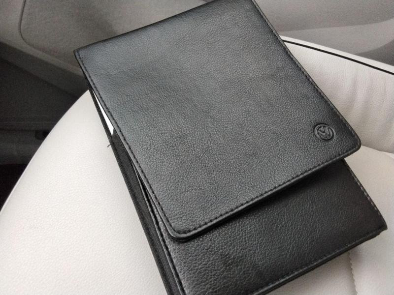 Used VOLKSWAGEN Tiguan 2.0 TDI 190ch Carat 4Motion DSG7 2018 Bleu Atlantique € 24990 in Lesménils