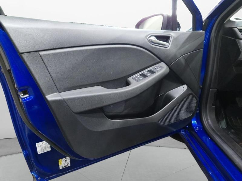 Occasion RENAULT Clio 1.0 TCe 90ch Evolution 2024 Bleu Iron 15990 € à Lesménils