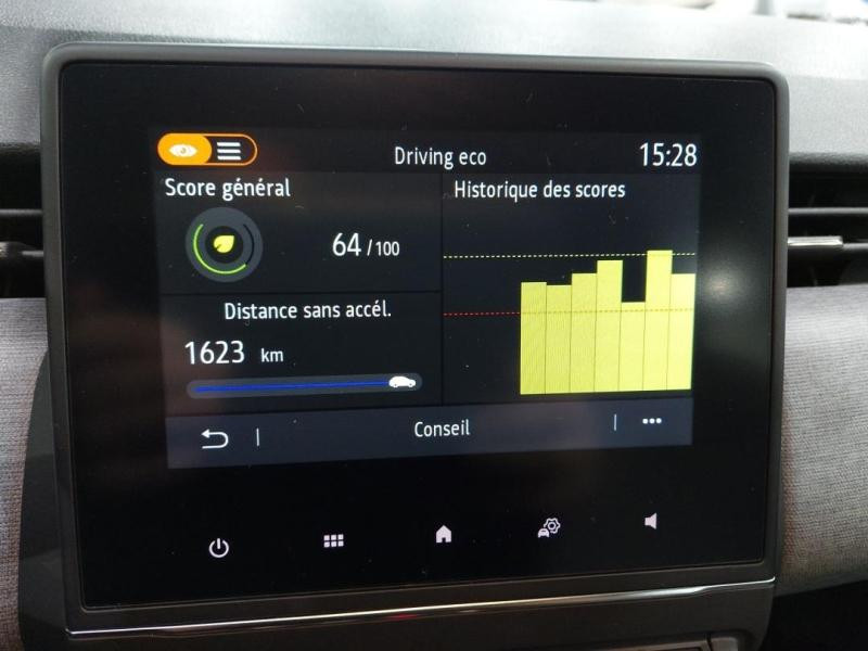 Occasion RENAULT Clio 1.0 TCe 90ch Evolution 2024 Bleu Iron 15990 € à Lesménils