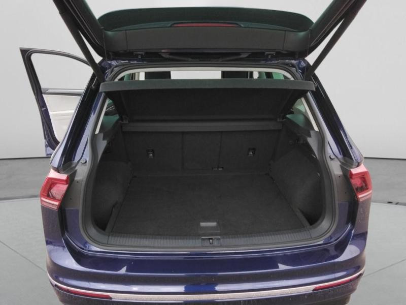 Used VOLKSWAGEN Tiguan 2.0 TDI 190ch Carat 4Motion DSG7 2018 Bleu Atlantique € 24990 in Lesménils