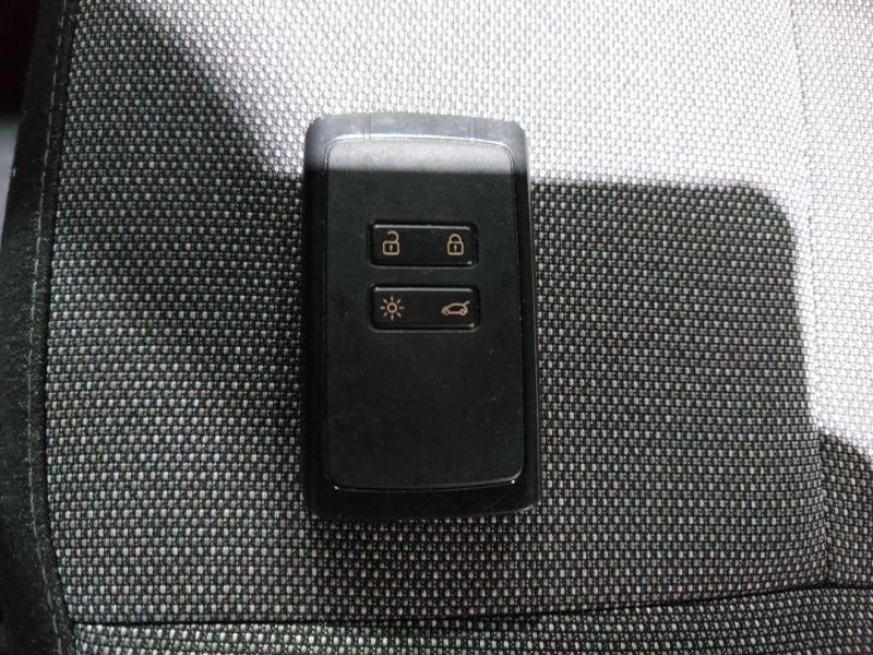 Used RENAULT Captur 1.0 TCe 90ch Techno 2025 Blanc Nacré € 20890 in Lesménils