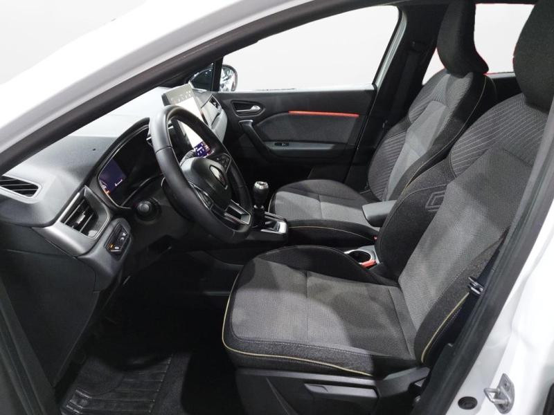 Used RENAULT Captur 1.0 TCe 90ch Techno 2025 Blanc Nacré € 20890 in Lesménils