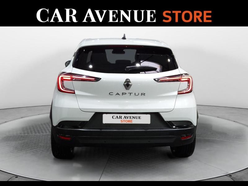 Used RENAULT Captur 1.0 TCe 90ch Techno 2025 Blanc Nacré € 20890 in Lesménils