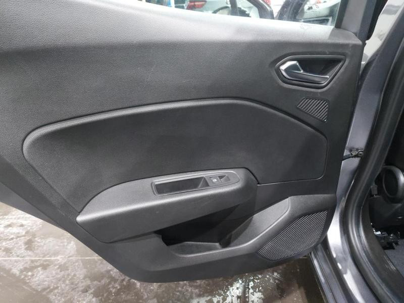 Occasion RENAULT Clio 1.0 TCe 90ch Evolution 2024 Gris Platine 15990 € à Lesménils