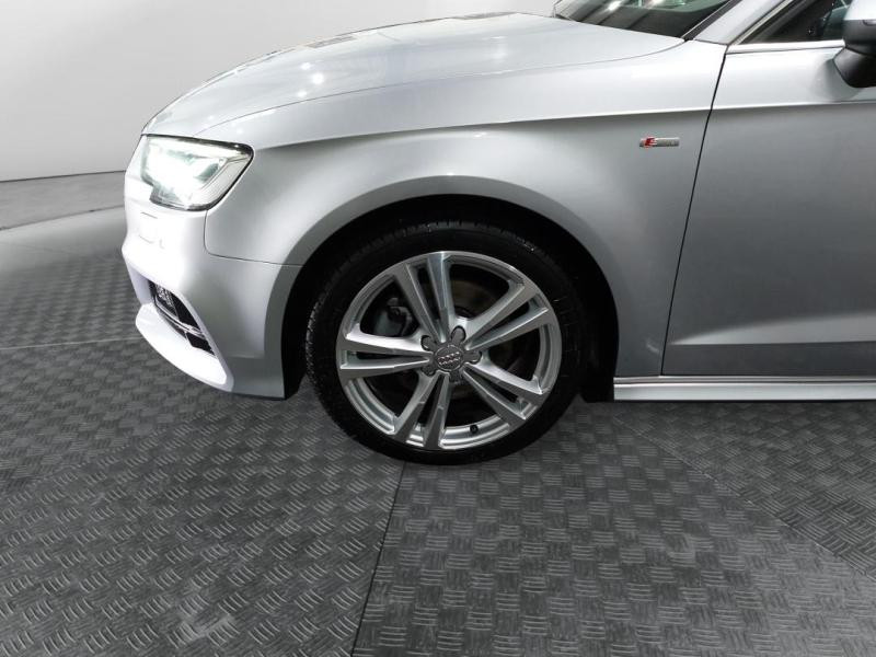 Used AUDI A3 Sportback 35 TDI 150ch S line S tronic 7 Euro6d-T 2019 Gris € 21490 in Lesménils