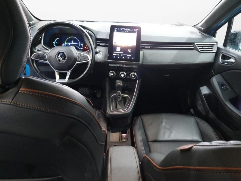 Used RENAULT Clio 1.6 E-Tech 140ch Initiale Paris -21 2021 Bleu Celadon € 17490 in Lesménils