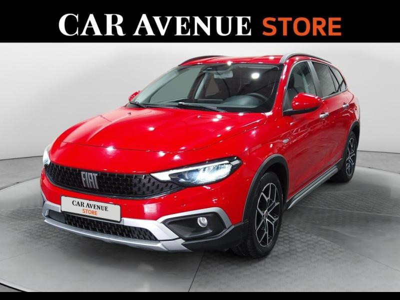 Occasion FIAT Tipo Cross SW 1.5 FireFly Turbo 130ch S/S (RED) Hybrid DCT7 MY22 2023 Rouge Passione Pastel 14490 € à Lesménils