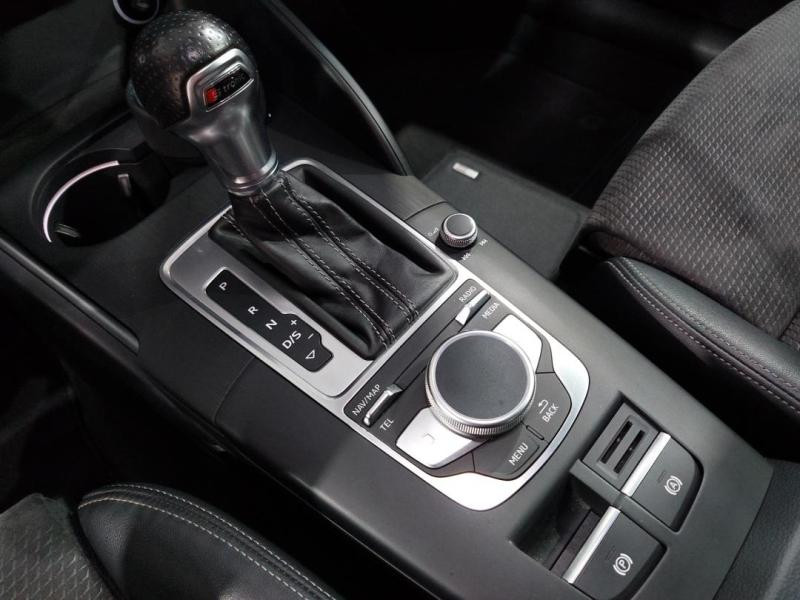 Used AUDI A3 Sportback 35 TDI 150ch S line S tronic 7 Euro6d-T 2019 Gris € 21490 in Lesménils