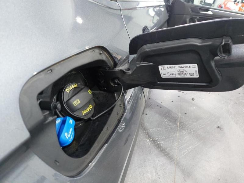 Occasion VOLKSWAGEN Tiguan Allspace 2.0 TDI 150ch R-Line DSG7 2023 Gris Pyrite métallisée 40990 € à Lesménils