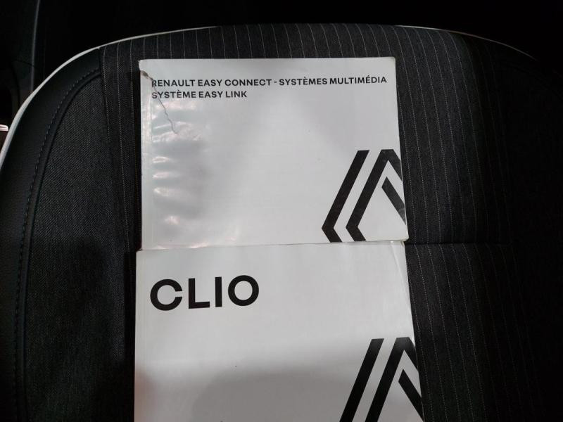 Used RENAULT Clio 1.0 TCe 90ch Intens -21N 2022 Blanc Quartz € 14990 in Lesménils