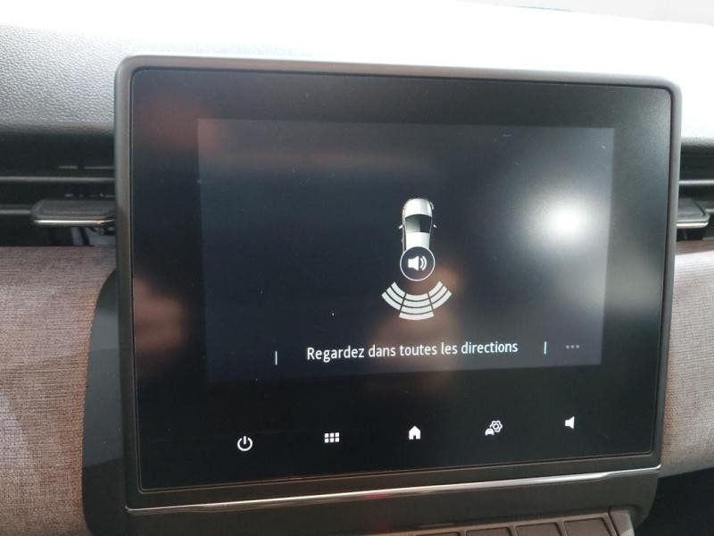 Occasion RENAULT Clio 1.0 TCe 90ch Evolution 2024 Gris Platine 15990 € à Lesménils