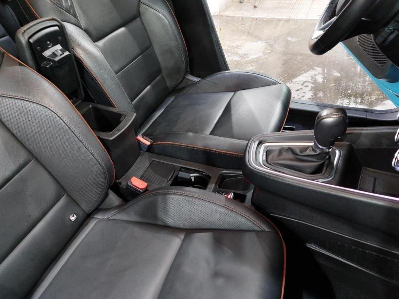 Used RENAULT Clio 1.6 E-Tech 140ch Initiale Paris -21 2021 Bleu Celadon € 17490 in Lesménils