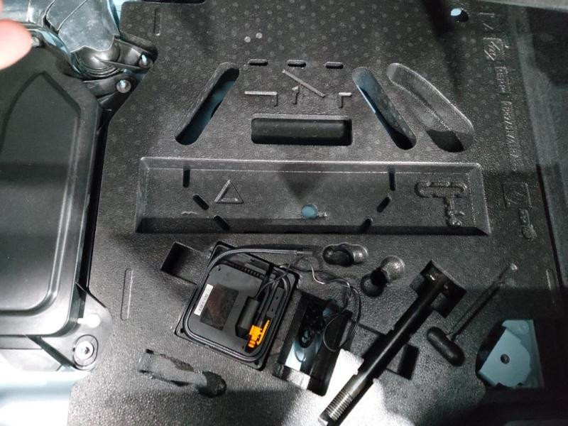 Used RENAULT Clio 1.6 E-Tech 140ch Initiale Paris -21 2021 Bleu Celadon € 17490 in Lesménils