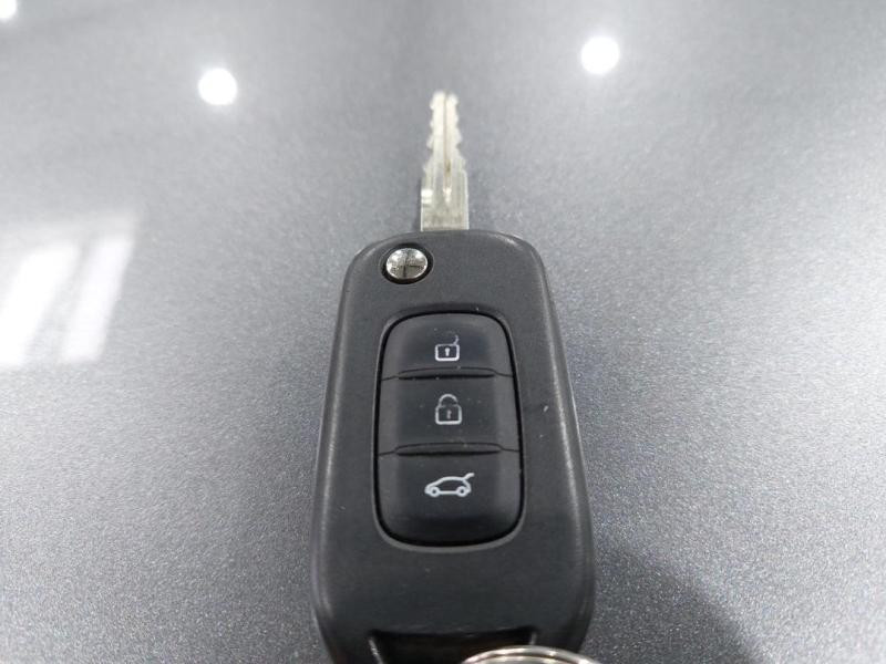 Occasion RENAULT Clio 1.0 TCe 90ch Evolution 2024 Gris Platine 15990 € à Lesménils