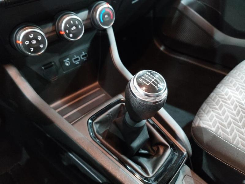 Used RENAULT Clio 1.0 TCe 90ch Evolution 2023 Gris Platine € 15390 in Lesménils