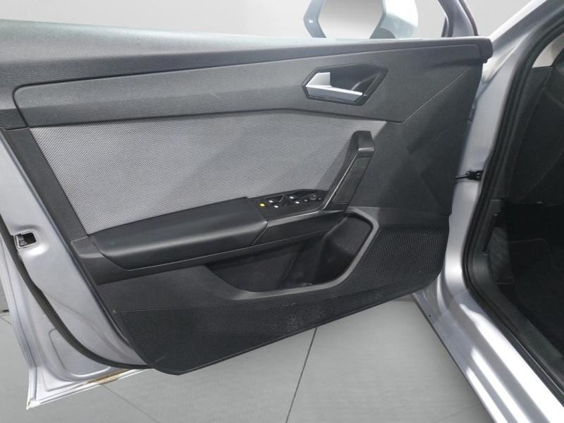 Occasion SEAT Leon ST 1.0 eTSI 110ch Style Business DSG7 2022 Gris 14490 € à Lesménils