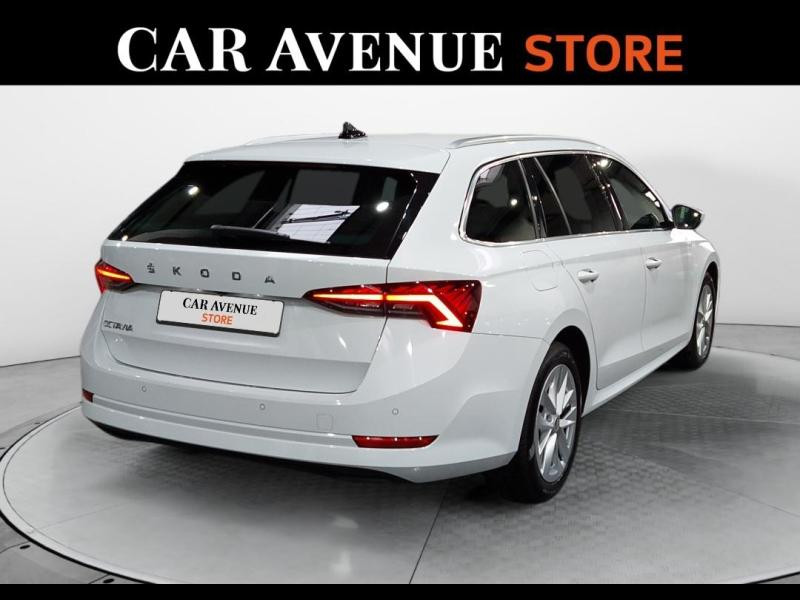 Occasion SKODA Octavia Combi 2.0 TDI 150ch Style DSG7 2022 Blanc Cristal spéciale 21590 € à Lesménils