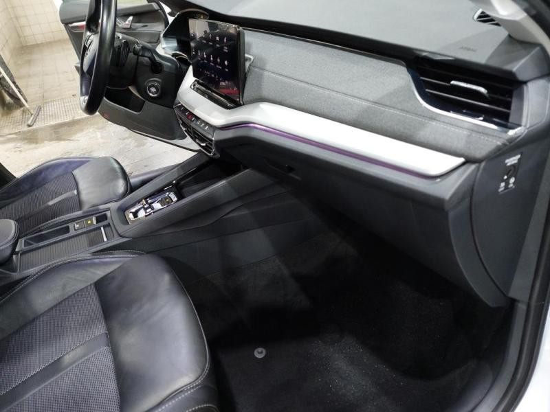 Occasion SKODA Octavia Combi 2.0 TDI 150ch Style DSG7 2022 Blanc Cristal spéciale 21590 € à Lesménils