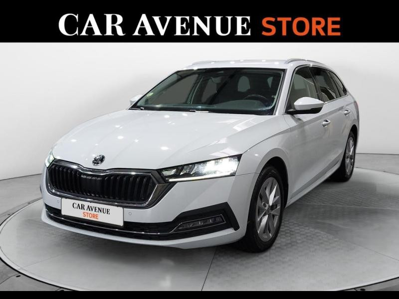 Occasion SKODA Octavia Combi 2.0 TDI 150ch Style DSG7 2022 Blanc Cristal spéciale 21590 € à Lesménils