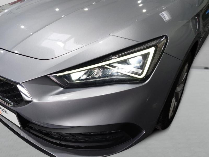 Occasion SEAT Leon ST 1.0 eTSI 110ch Style Business DSG7 2022 Gris 14490 € à Lesménils