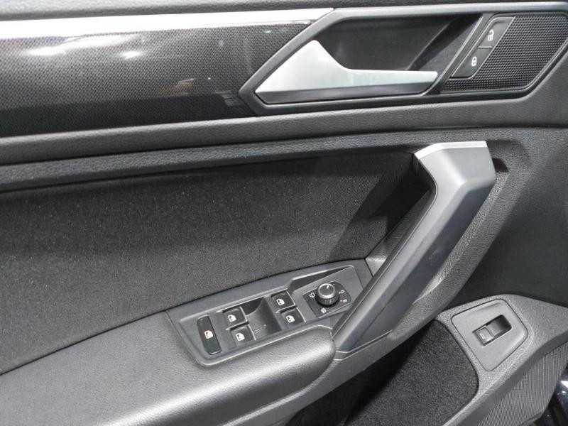Occasion VOLKSWAGEN Tiguan 2.0 TDI 150ch Elegance DSG7 2022 Noir Intense nacrée 27390 € à Lesménils