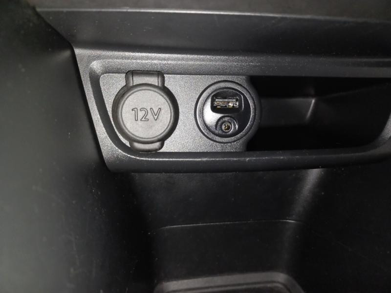 Occasion PEUGEOT 208 1.4 HDi FAP Style 5p 2015 Gris 8990 € à Lesménils