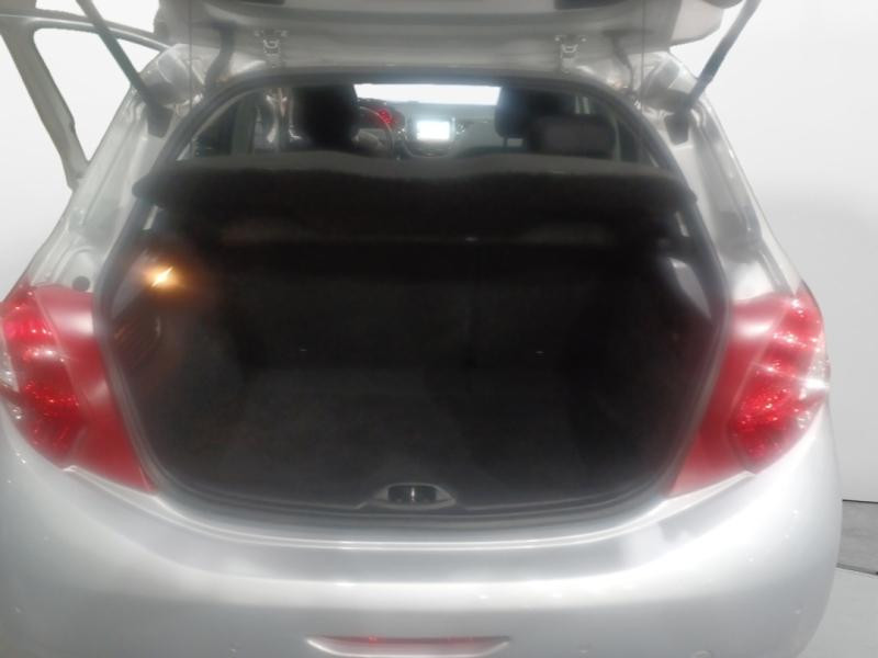 Occasion PEUGEOT 208 1.4 HDi FAP Style 5p 2015 Gris 8990 € à Lesménils