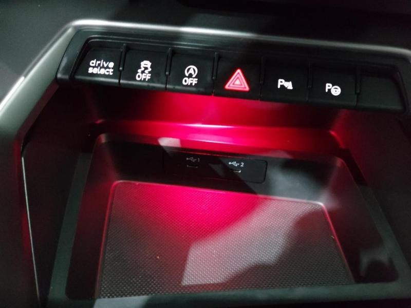 Occasion AUDI A3 Sportback 35 TFSI 150ch Mild Hybrid S line S tronic 7 2021 Blanc 25990 € à Lesménils