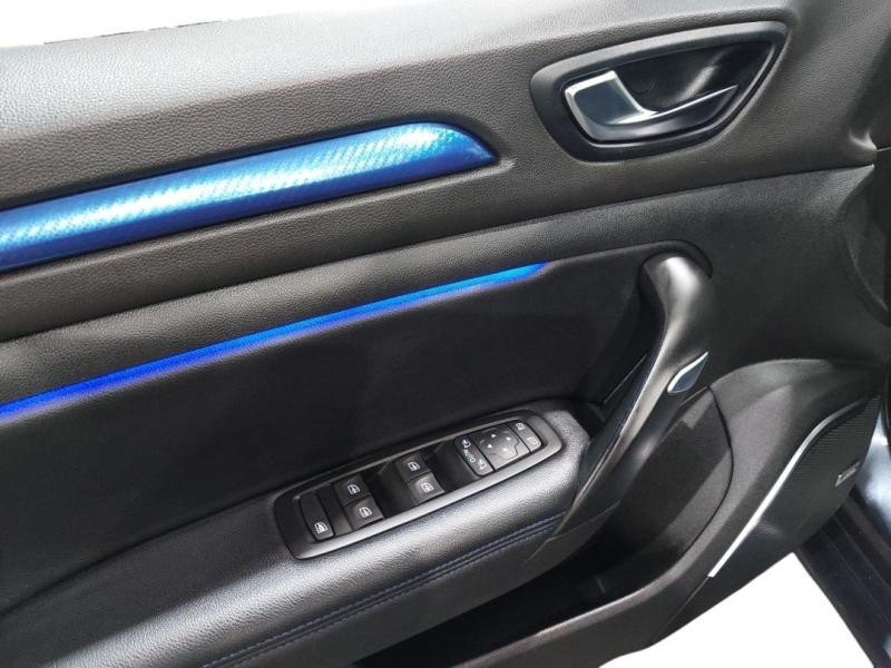 Used RENAULT Megane 1.6 dCi 165ch energy GT EDC 2018 Blanc € 16990 in Lesménils