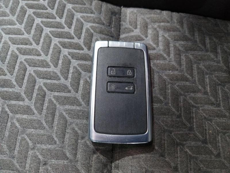 Occasion RENAULT Scenic 1.3 TCe 140ch Limited - 21 2021 Gris Cassiopée/Noir Etoilé 16490 € à Lesménils