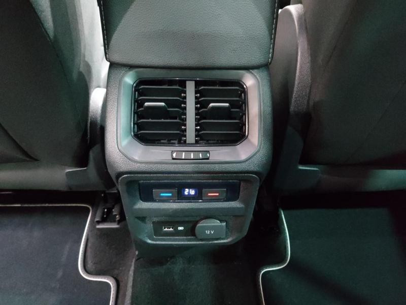 Used VOLKSWAGEN Tiguan 2.0 TDI 150ch Match DSG7 Euro6d-T 2020 Reflet d'Argent métallisée € 22990 in Lesménils