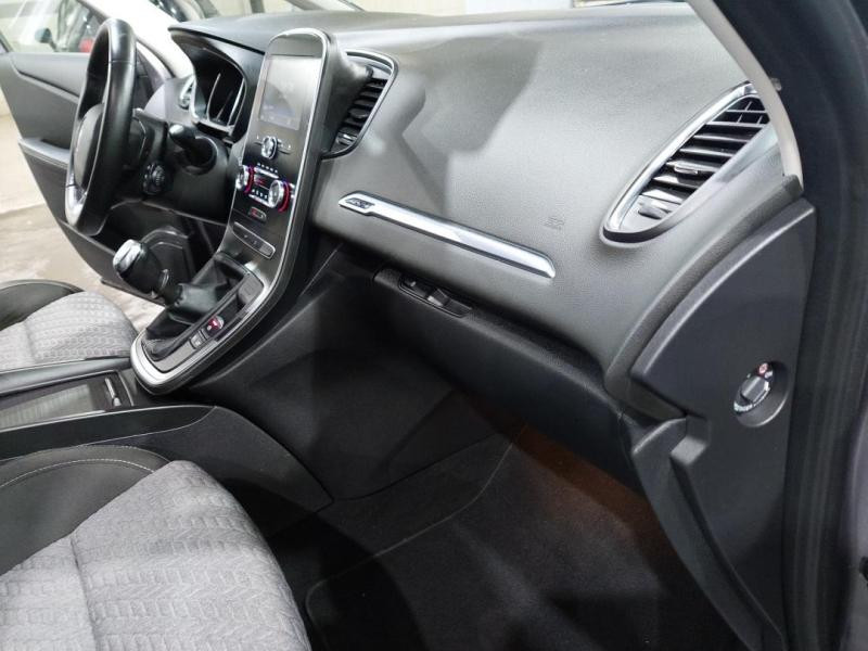 Occasion RENAULT Scenic 1.3 TCe 140ch Limited - 21 2021 Gris Cassiopée/Noir Etoilé 16490 € à Lesménils