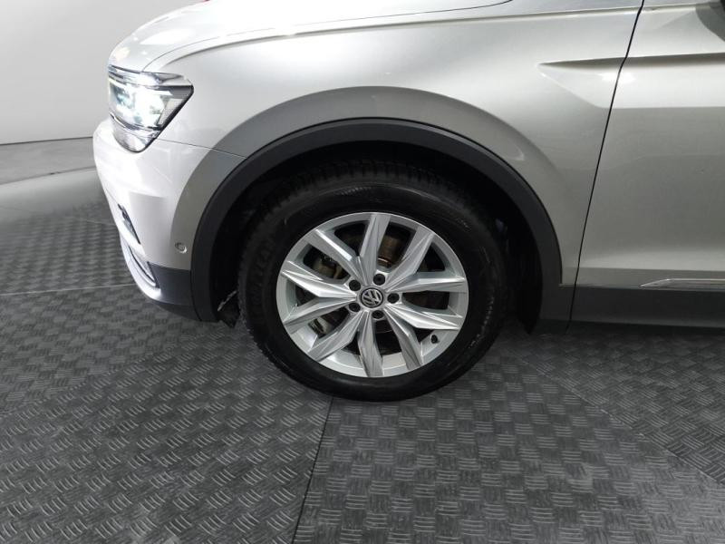 Used VOLKSWAGEN Tiguan 2.0 TDI 150ch Match DSG7 Euro6d-T 2020 Reflet d'Argent métallisée € 22990 in Lesménils
