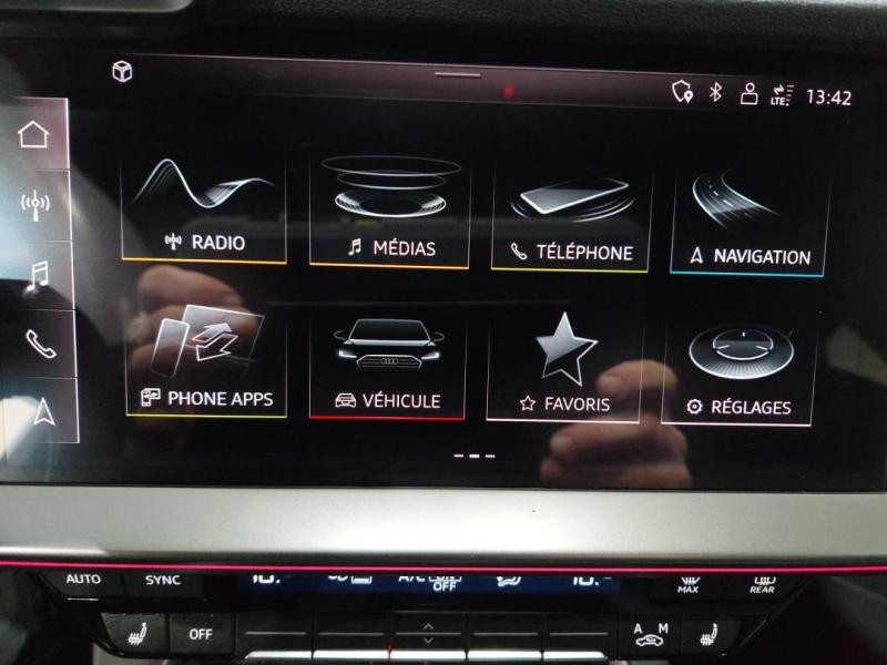 Occasion AUDI A3 Sportback 35 TFSI 150ch Mild Hybrid S line S tronic 7 2021 Blanc 25990 € à Lesménils