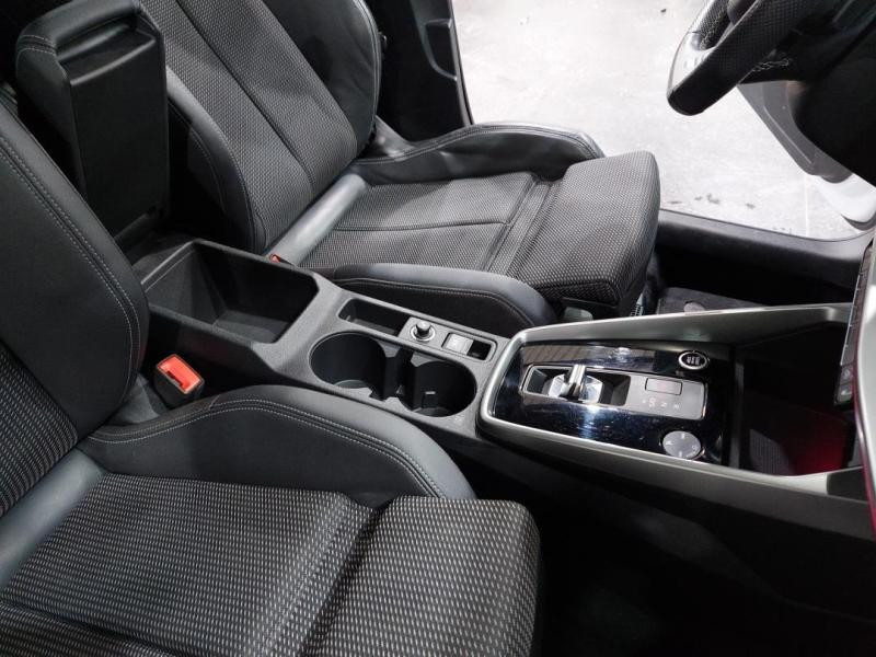 Occasion AUDI A3 Sportback 35 TFSI 150ch Mild Hybrid S line S tronic 7 2021 Blanc 25990 € à Lesménils