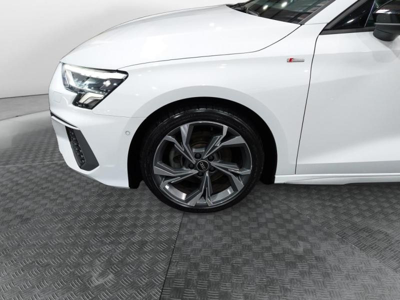 Occasion AUDI A3 Sportback 35 TFSI 150ch Mild Hybrid S line S tronic 7 2021 Blanc 25990 € à Lesménils