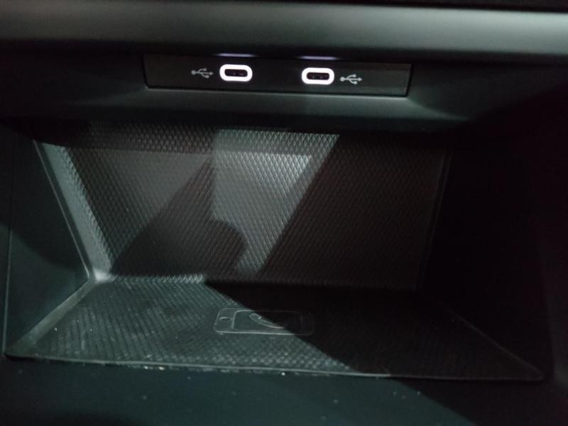 Used VOLKSWAGEN Golf 1.0 eTSI OPF 110ch Life DSG7 2020 Gris € 17490 in Lesménils