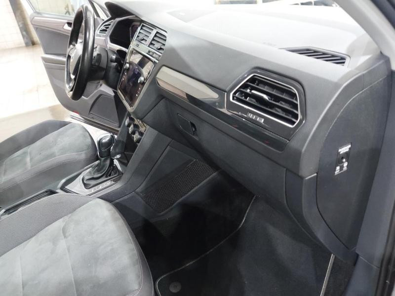 Used VOLKSWAGEN Tiguan 2.0 TDI 150ch Match DSG7 Euro6d-T 2020 Reflet d'Argent métallisée € 22990 in Lesménils