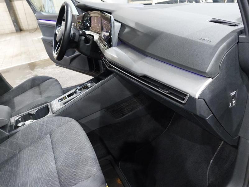 Used VOLKSWAGEN Golf 1.0 eTSI OPF 110ch Life DSG7 2020 Gris € 17490 in Lesménils